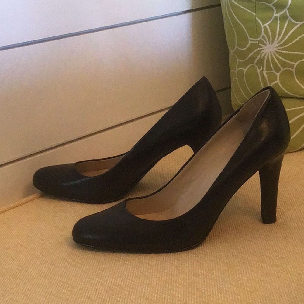 Ralph Lauren black leather heels pumps womens 9 medium width